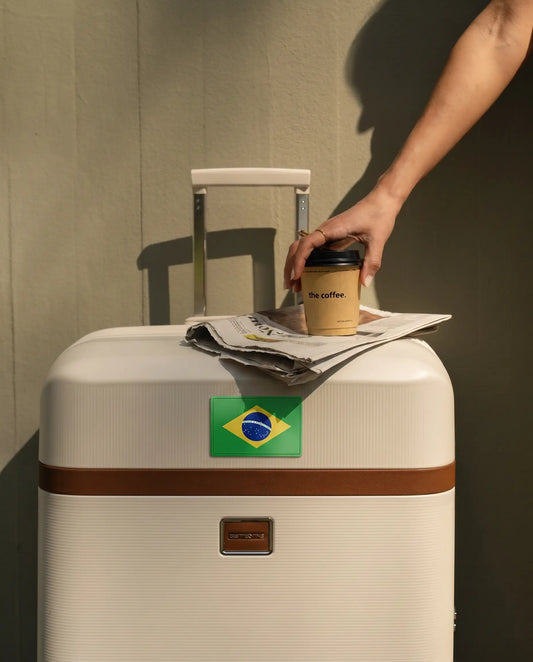 How to Make Luggage Stand Out (Without Looking Cheap)